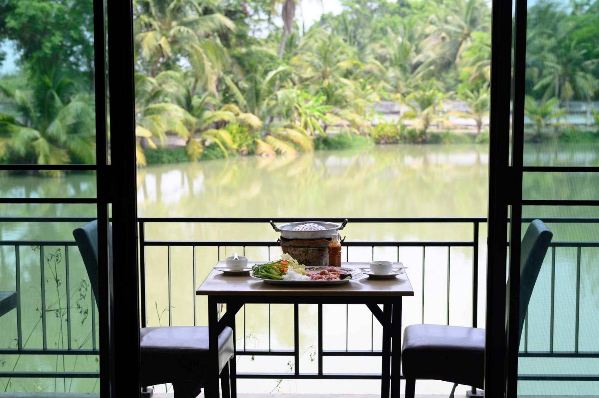 Busaya Resort & Cuisine Nakhon Pathom Exteriér fotografie